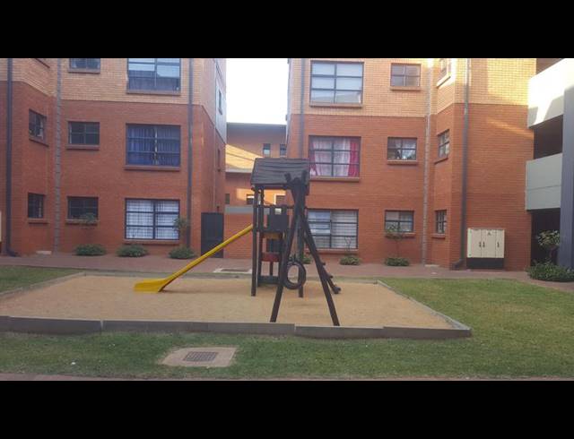 2 BEDROOM APARTMENT FOR SALE IN EVELEIGH